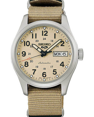 Seiko 5 Sports SRPJ83K1
